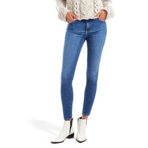 Petite Mott & Bow Beekman High Rise Skinny Jeans, 27x26 - altered from 27x28